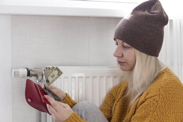 Titulní obrázek článku: Tipy pro úsporu paliva během zimní sezóny