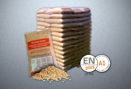 Dřevěné pelety ENplus A1, smrk, 825 kg - foto 1
